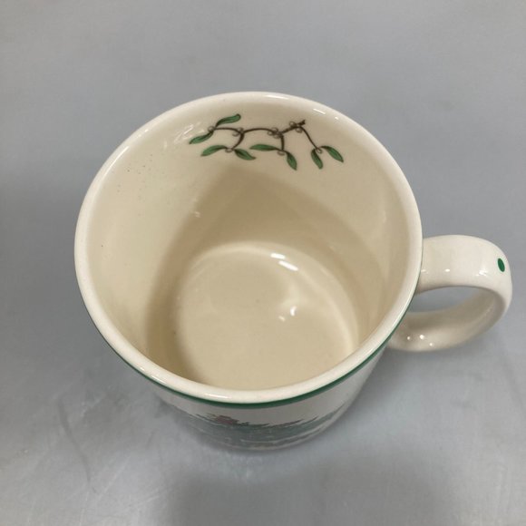 Spode Christmas Tree Mug Green Trim with Box 9 oz - Picture 4 of 7